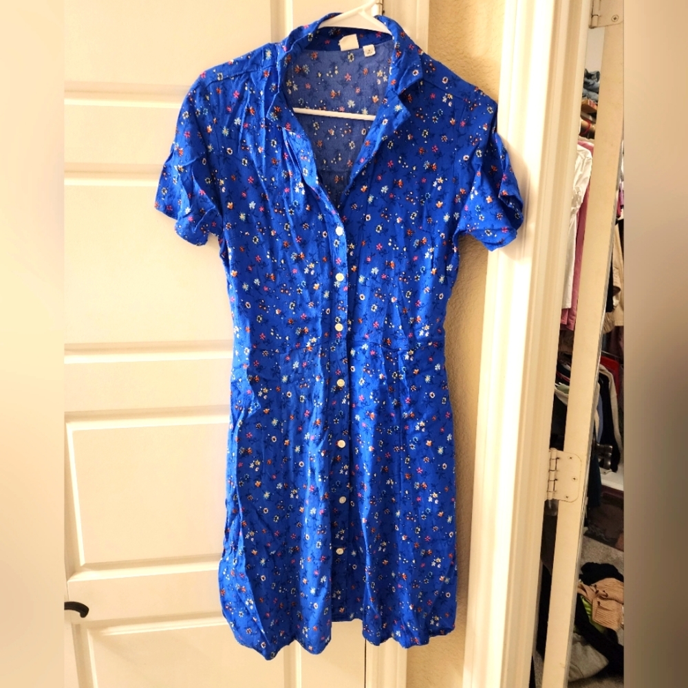 Gap dress size small